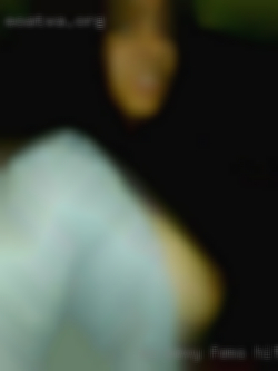 So sexy fems hit me up: nude mrboinker near Buffalo NY.